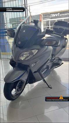 SUZUKI BURGMAN 650 SUZUKI BURGMAN 650